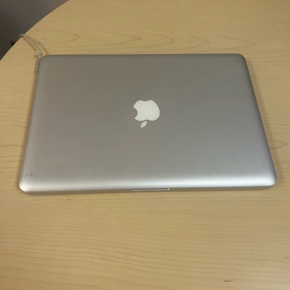 2011 Apple MacBook Pro